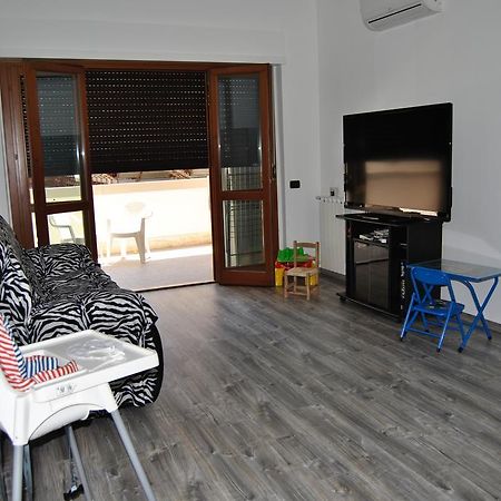 Rhomeholidays Фьюмичино Экстерьер фото